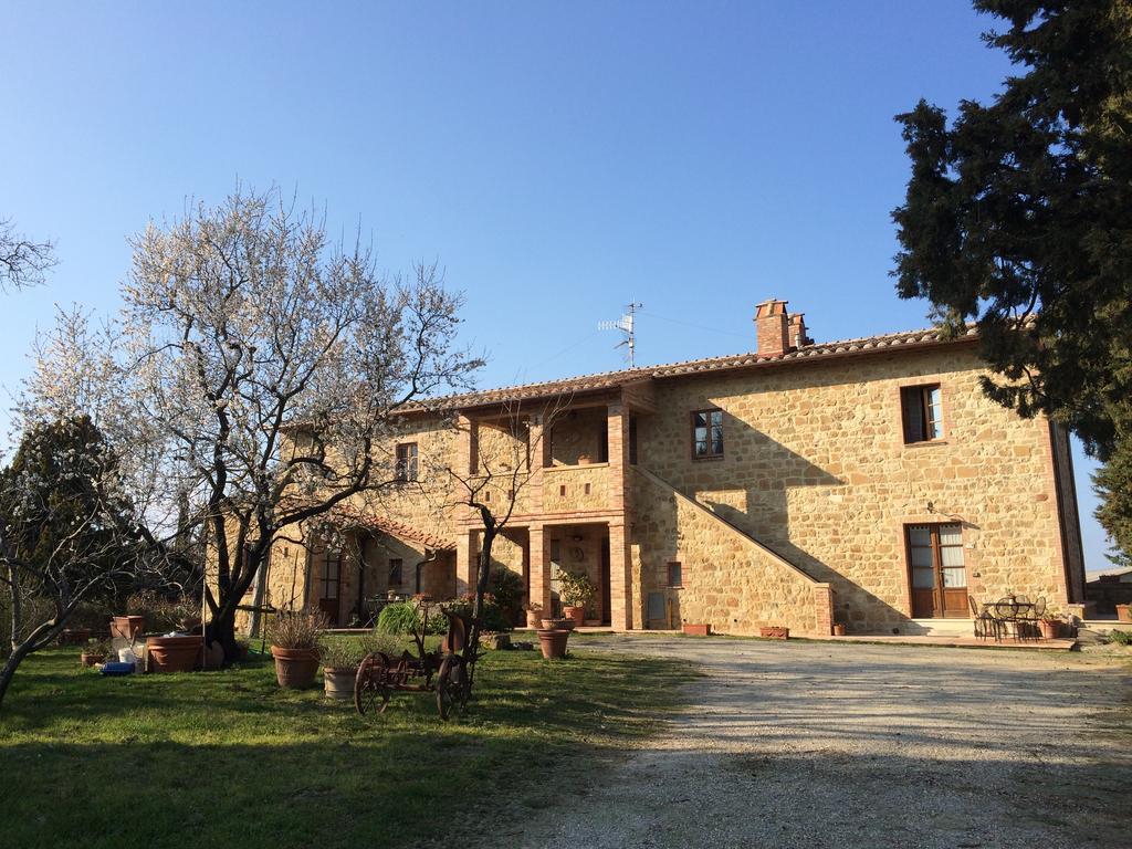 Agriturismo Podere San Gregorio Пиенца Екстериор снимка