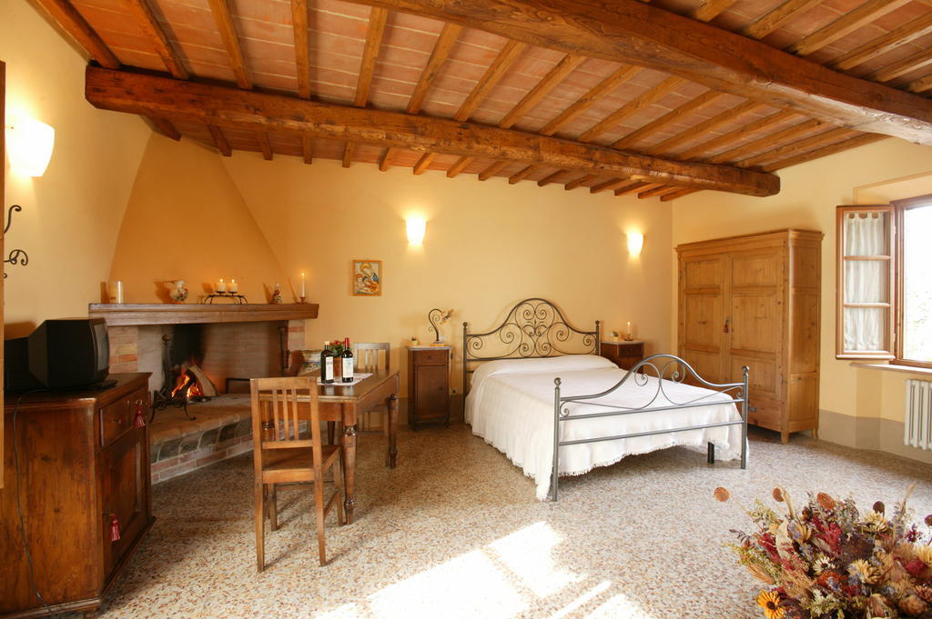 Agriturismo Podere San Gregorio Пиенца Стая снимка