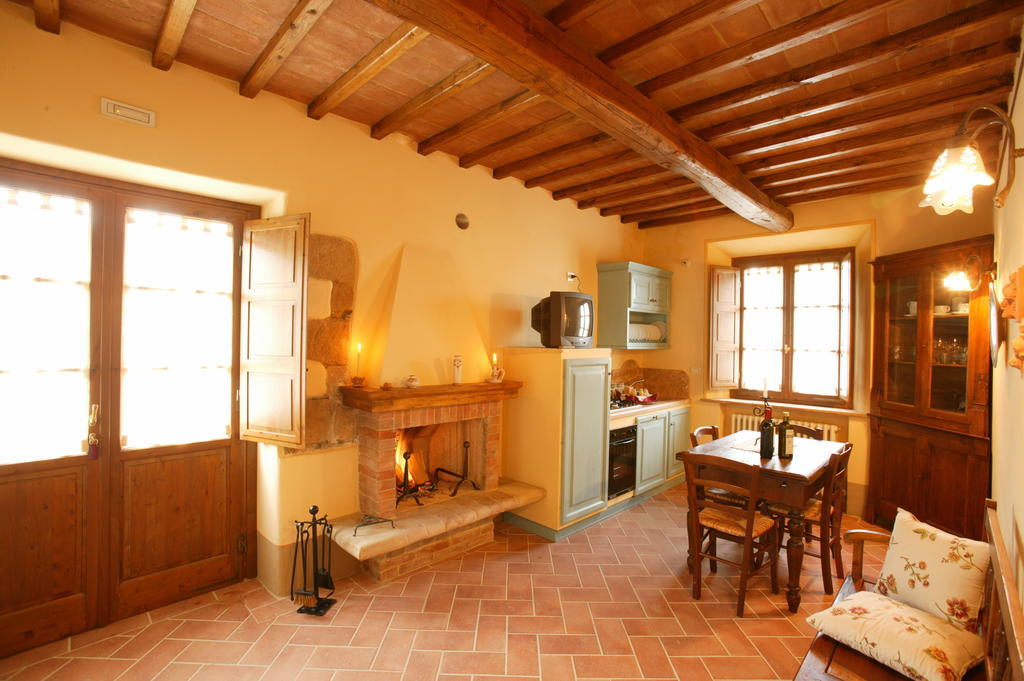 Agriturismo Podere San Gregorio Пиенца Стая снимка