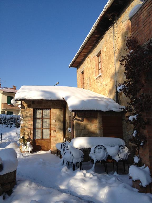 Agriturismo Podere San Gregorio Пиенца Екстериор снимка