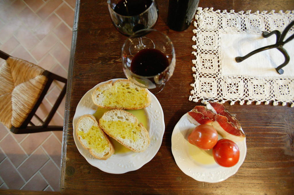 Agriturismo Podere San Gregorio Пиенца Екстериор снимка