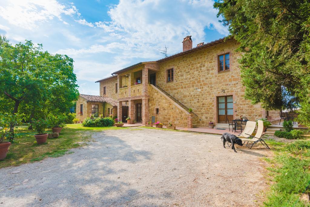 Agriturismo Podere San Gregorio Пиенца Екстериор снимка
