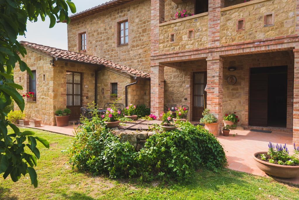 Agriturismo Podere San Gregorio Пиенца Екстериор снимка
